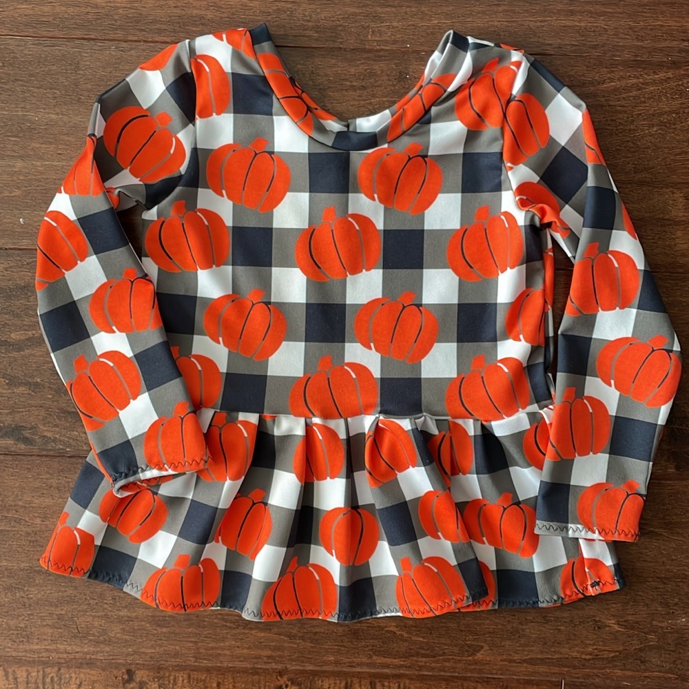 2T pumpkin peplum